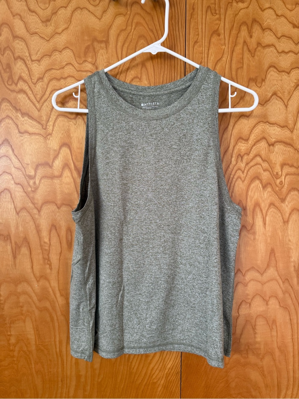Super soft Athleta workout tank